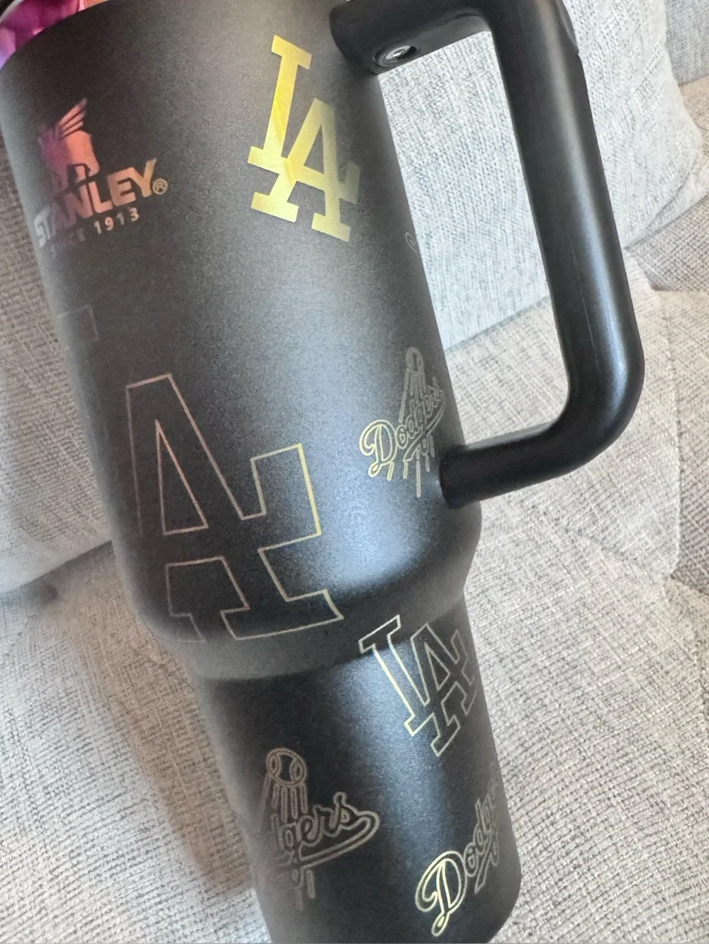 Stanley x LA Dodgers 40 oz Flowstate Quencher H2.O Tumbler Black with Oil Slick - Picture 3 of 14